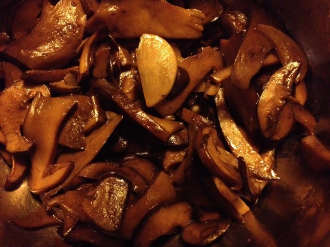 Straw Mushrooms, Lees meer over Chinese strochampignons op …